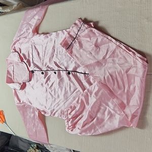 Fiscal forever medium pajama set